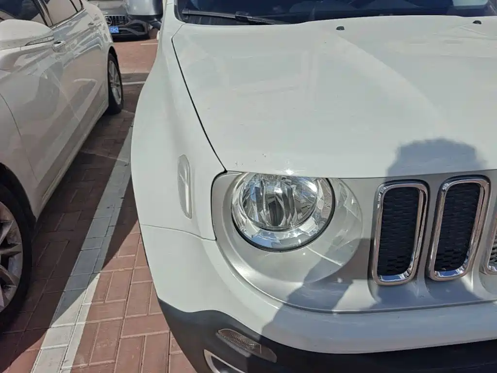 Jeep Renegade — миниатюра 9