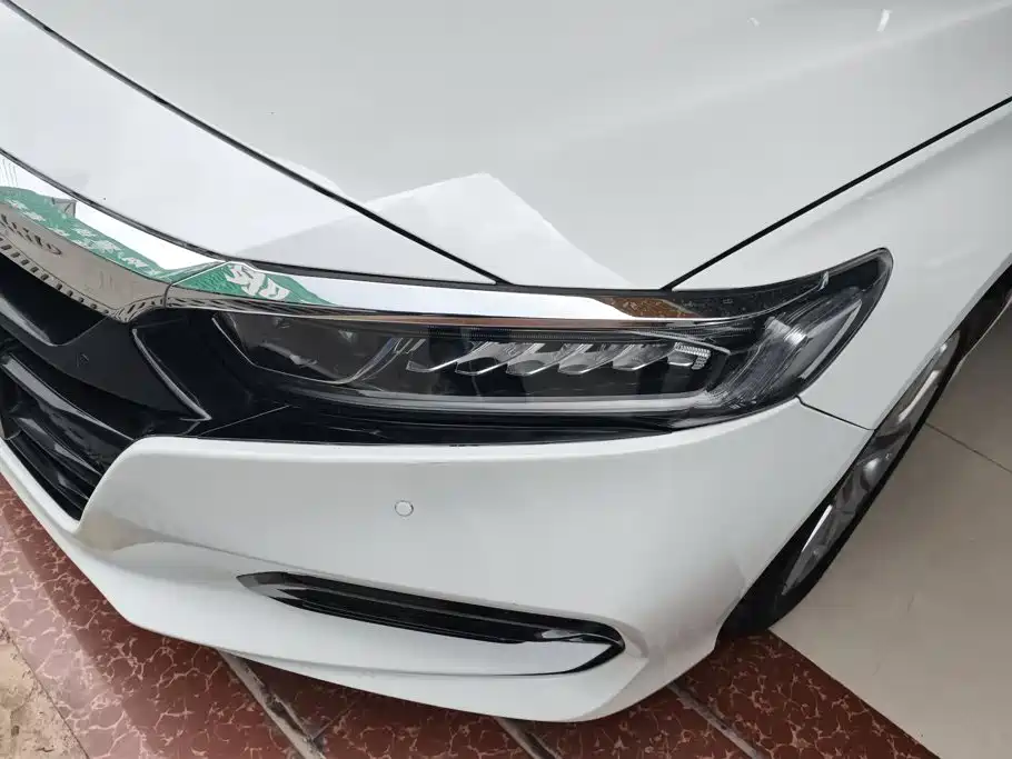 Honda Accord — миниатюра 5