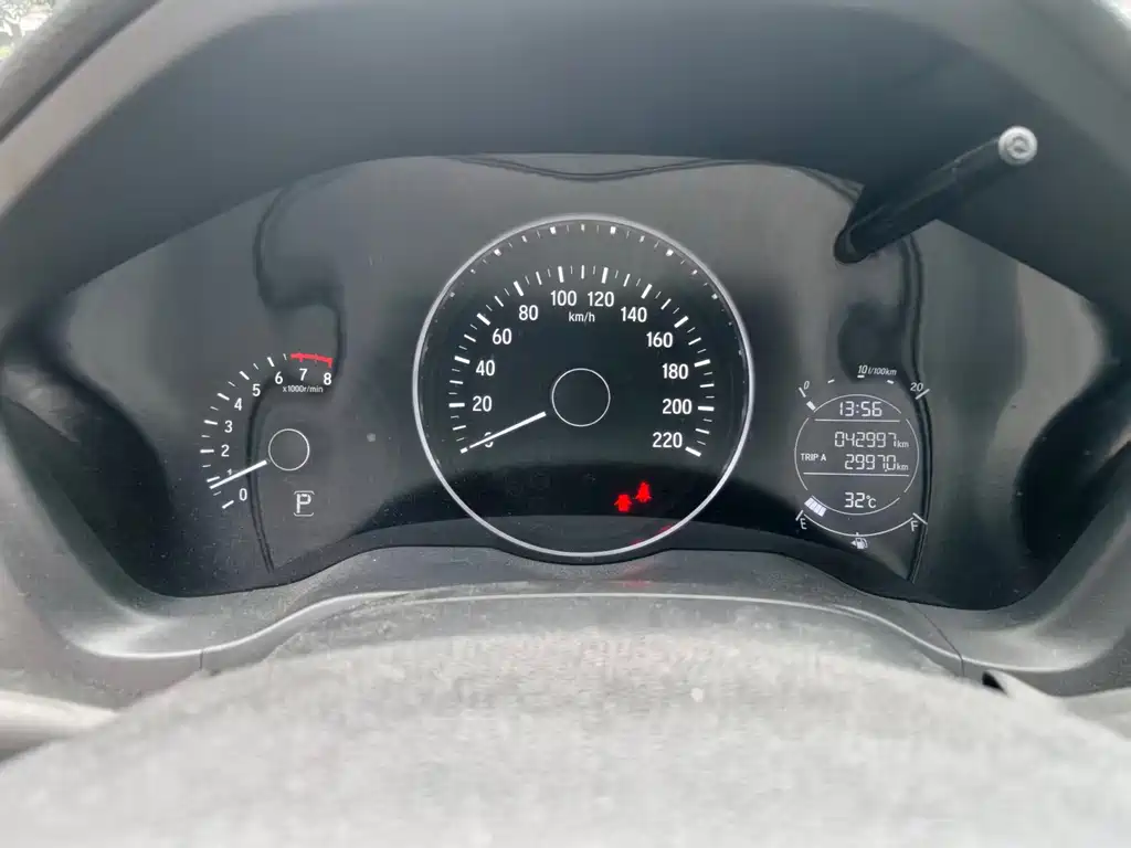 Honda Vezel — миниатюра 6