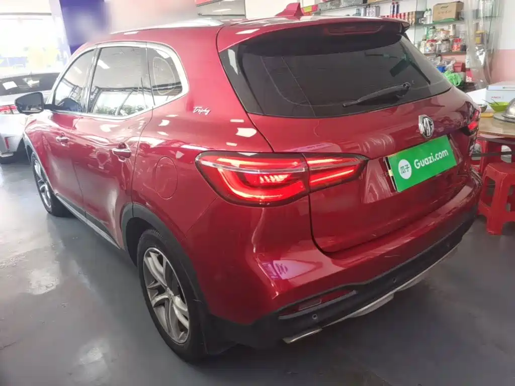 MG HS — миниатюра 5