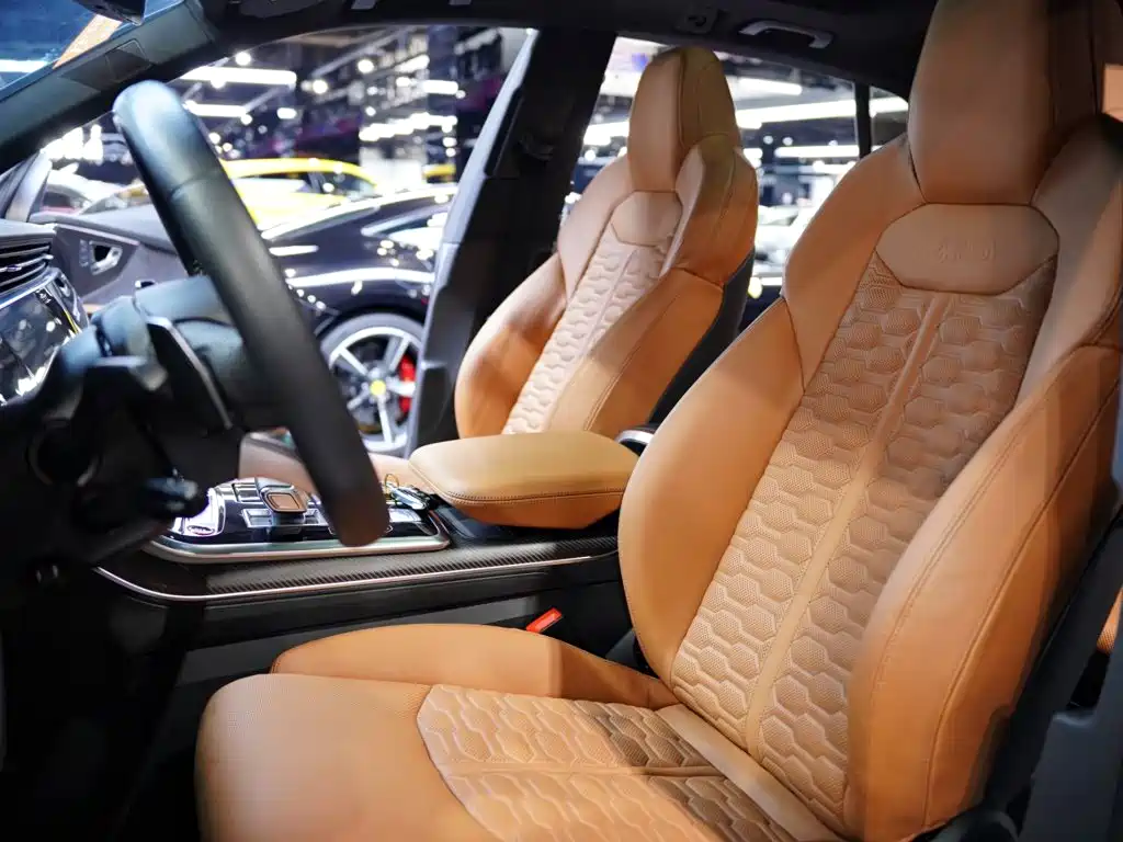Audi RS Q8 — миниатюра 10