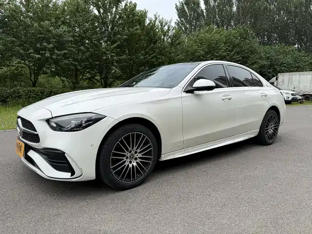 Mercedes-Benz C-Class 2023 C 260 L — фото 1