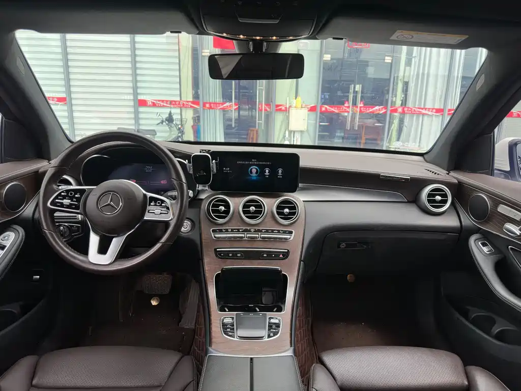 Mercedes-Benz GLC — миниатюра 7