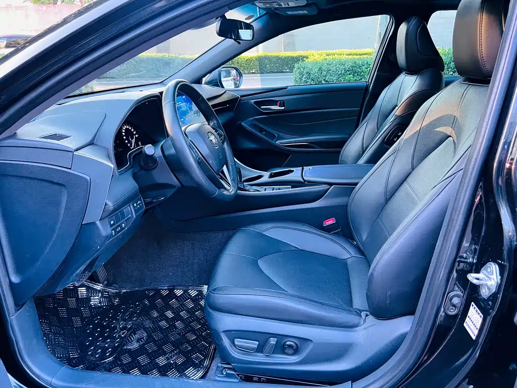 Toyota Avalon — миниатюра 11