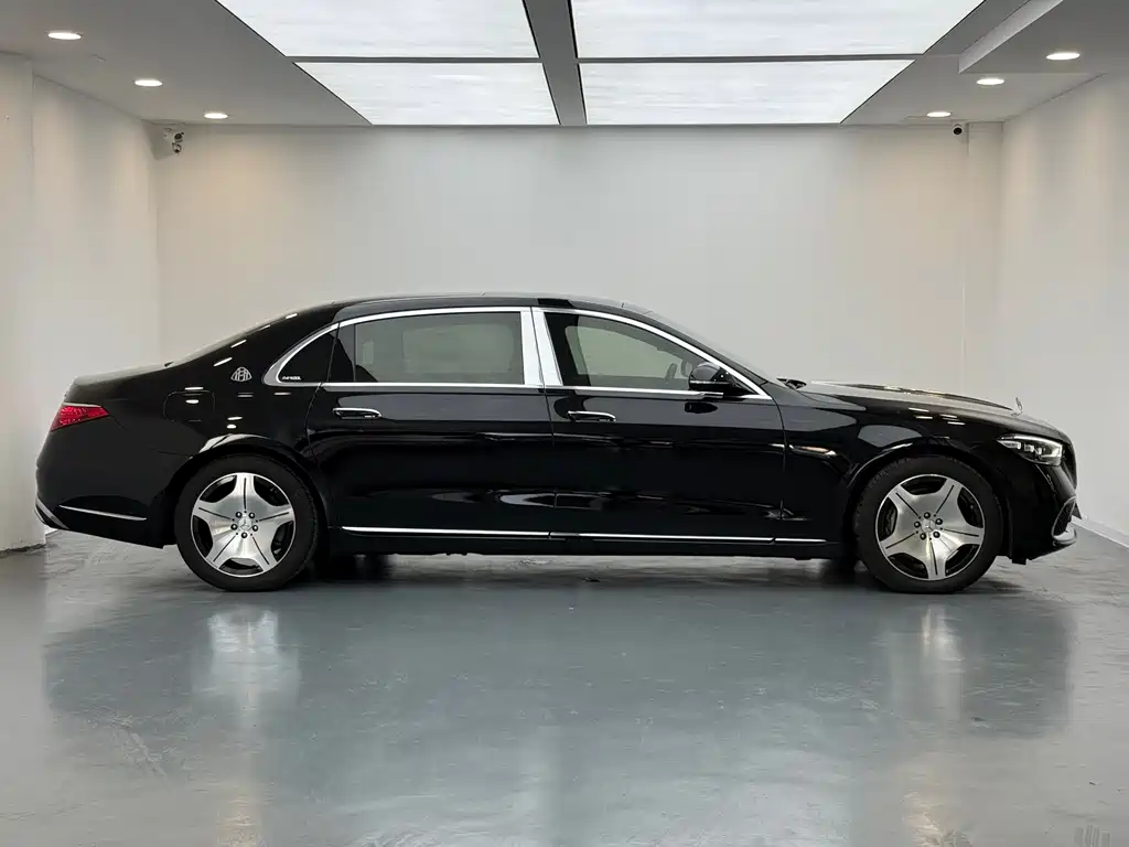MERCEDES-BENZ MAYBACH S CLASS