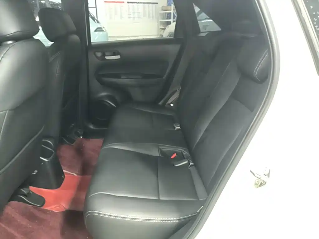 Honda Fit — миниатюра 17