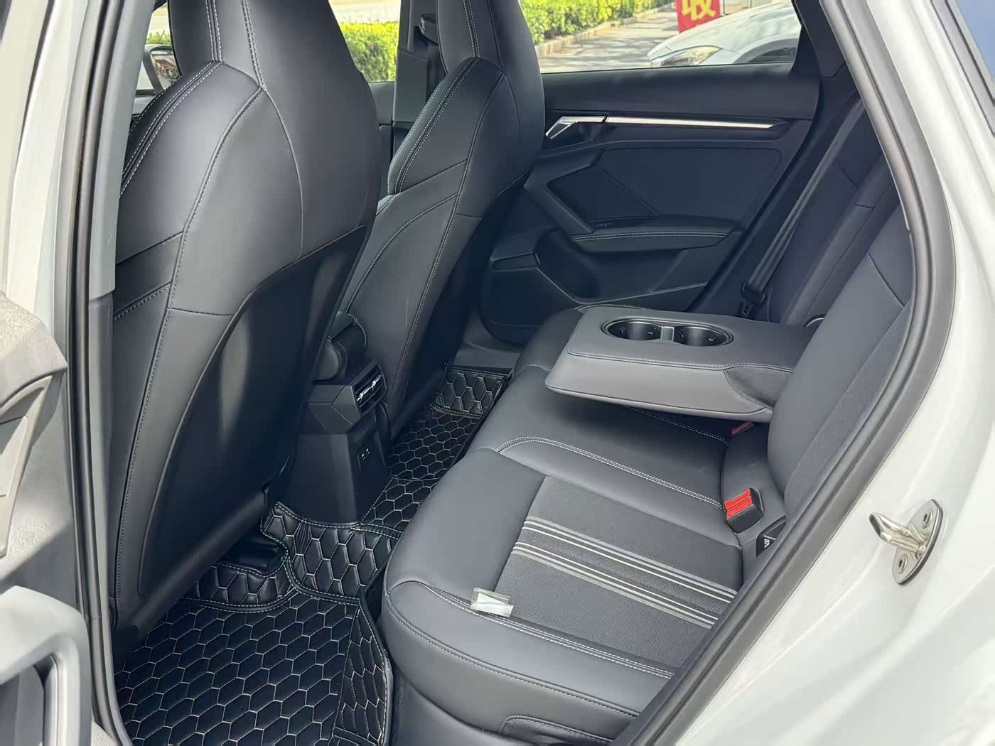 Audi A3 1.4 л 2022 г. Белый, пробег 26000 км