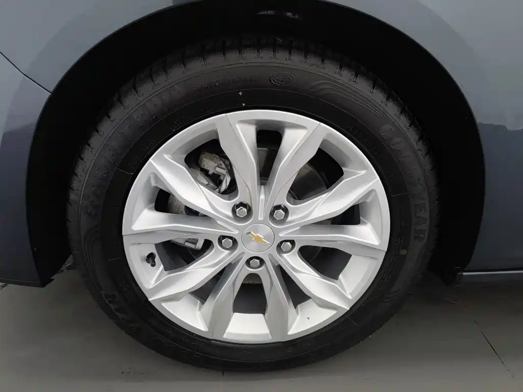 Chevrolet Malibu XL 2022 — фото 17