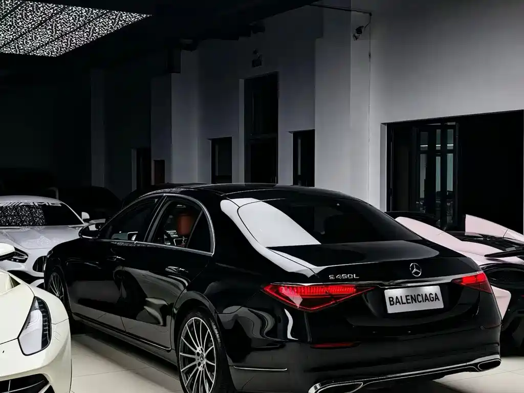 Mercedes-Benz S-Class — миниатюра 8