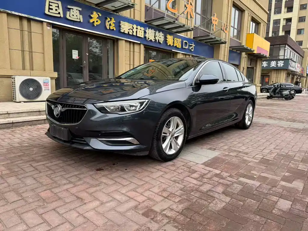 Buick Regal 2020