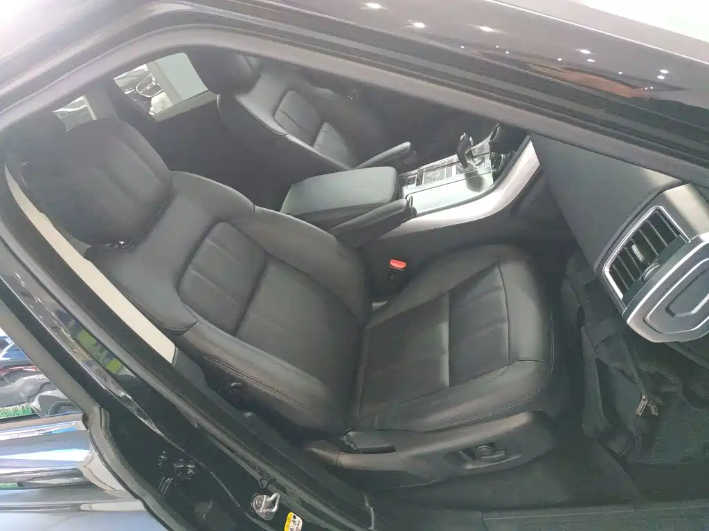 Land Rover Sport — миниатюра 25