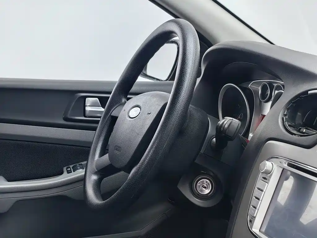 Ford Focus — миниатюра 22