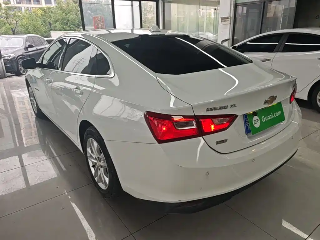 Chevrolet Malibu XL — миниатюра 5