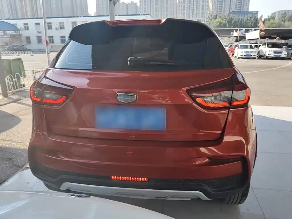 Geely Vision X3 — миниатюра 6