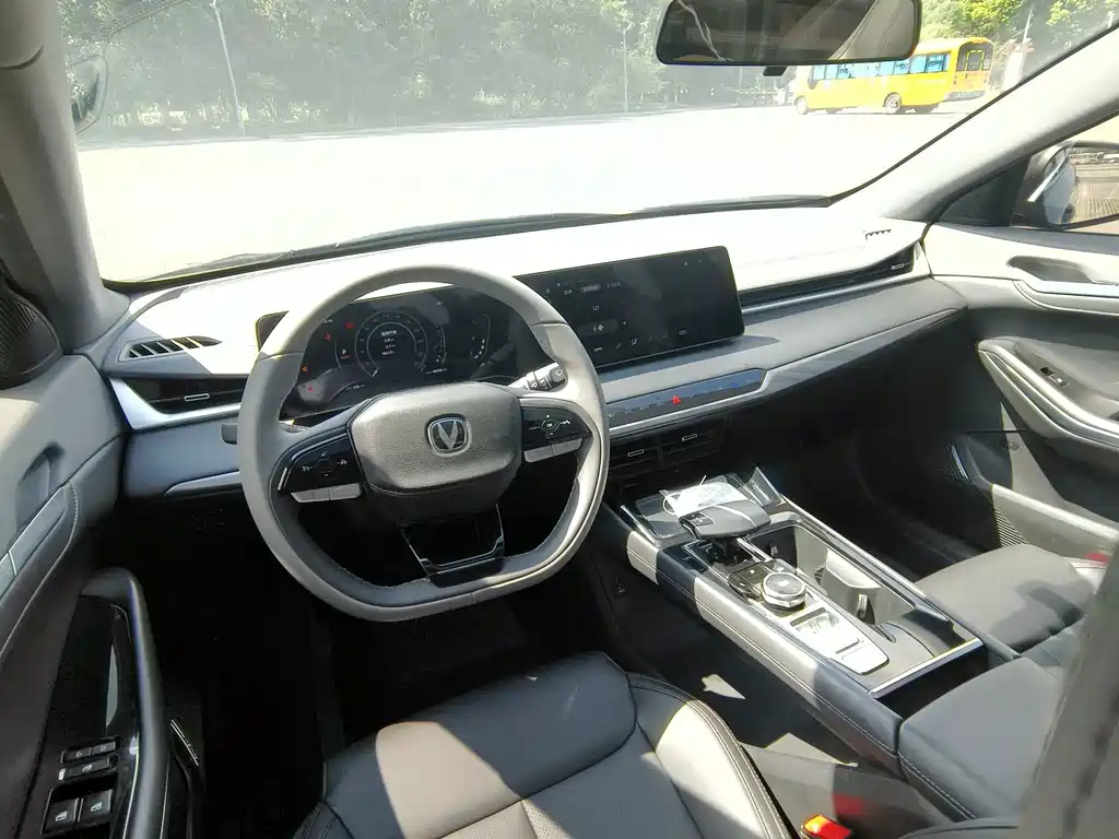 Changan Ruicheng PLUS — миниатюра 10