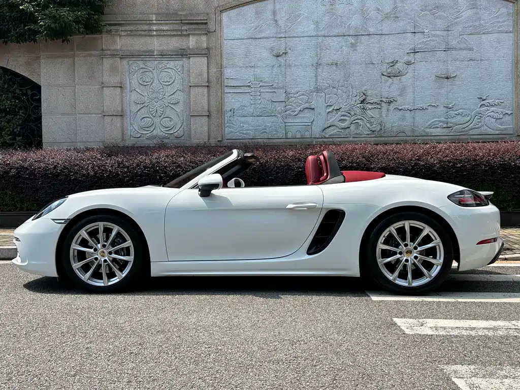 Porsche 718 2020 Boxster 2.0T
