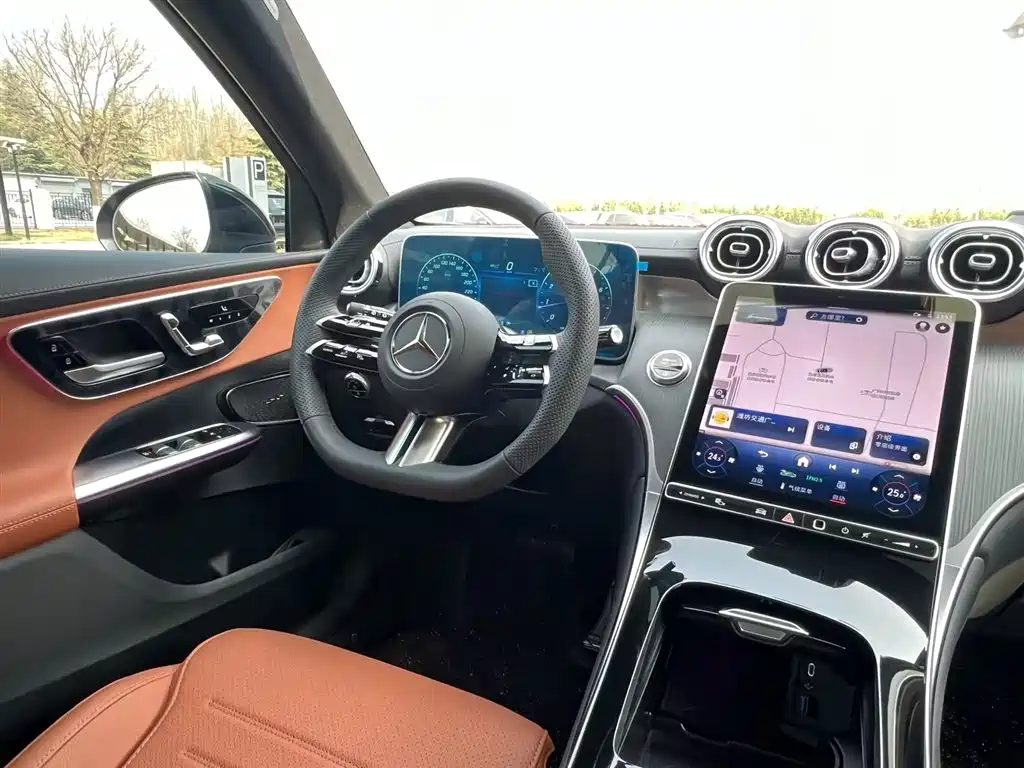 Mercedes-Benz GLC 2024 GLC 260 L 4MATIC Luxury 7 мест