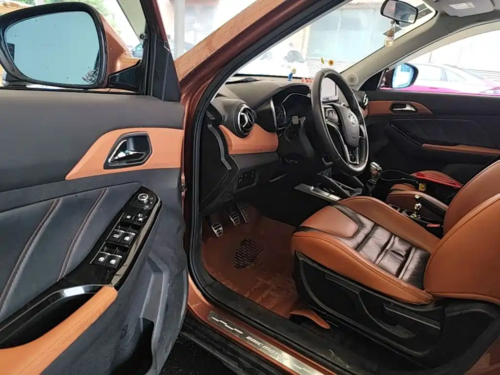 BAIC Senova X35 — миниатюра 16