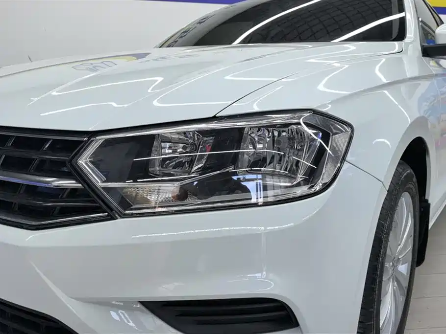 Volkswagen Bora 2019 1.5L MT Fashion VI