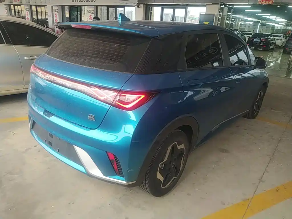 BYD Dolphin — миниатюра 7