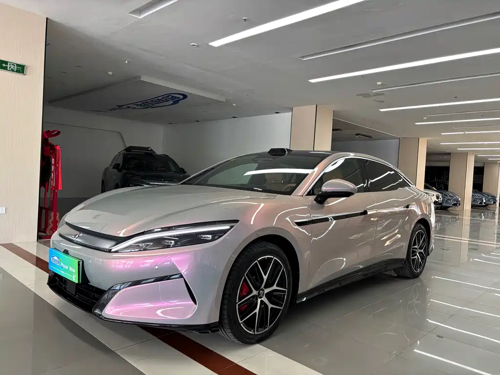 Byd 汉L 2025