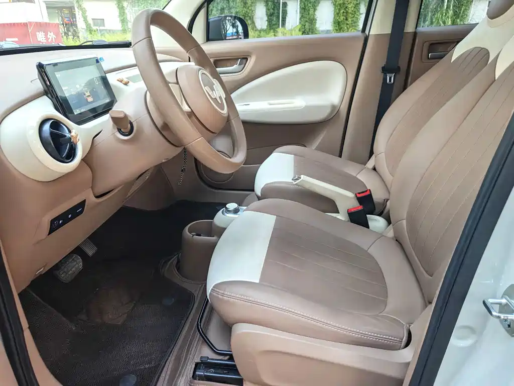 Wuling MINIEV — миниатюра 11