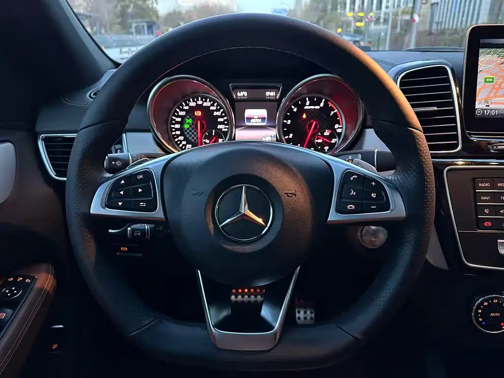 MERCEDES-BENZ GLE AMG