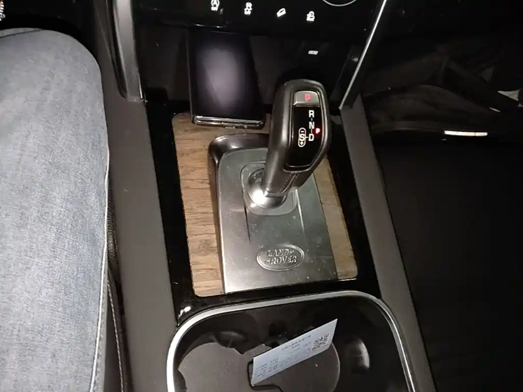 Land Rover Discovery Sport — миниатюра 14