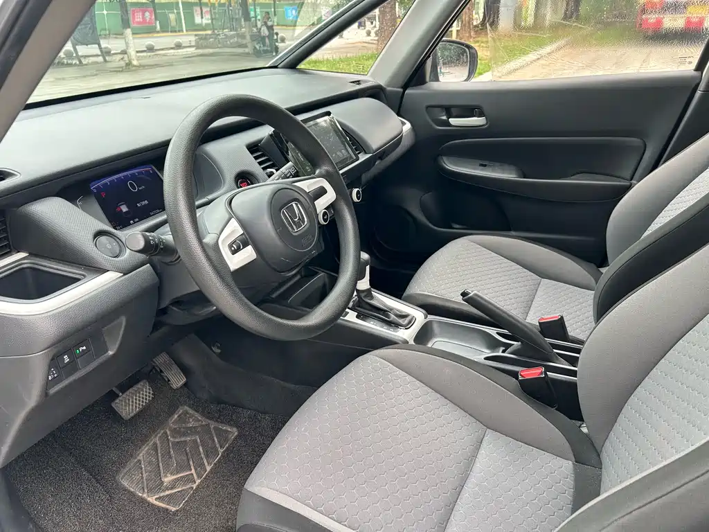 Honda Fit - фото 6