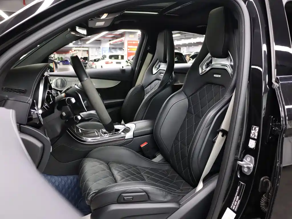 Mercedes-Benz GLC Coupe AMG — миниатюра 10