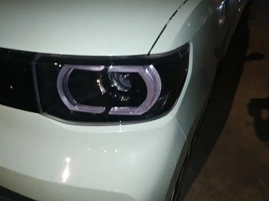 Wuling MINIEV — миниатюра 5