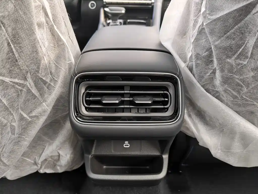 Geely Xingrui — миниатюра 16