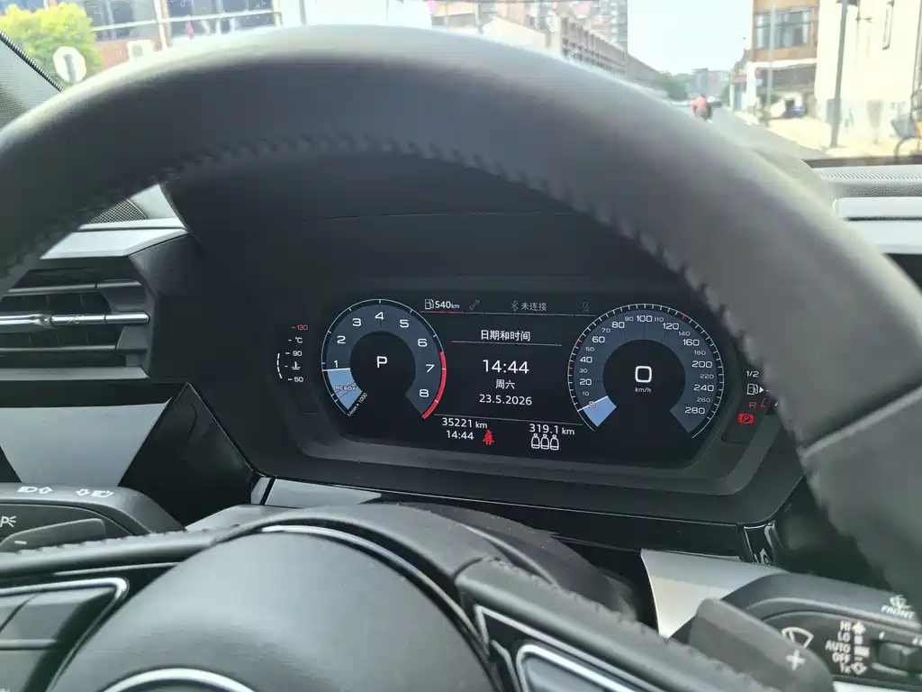 Audi A3 - фото 7