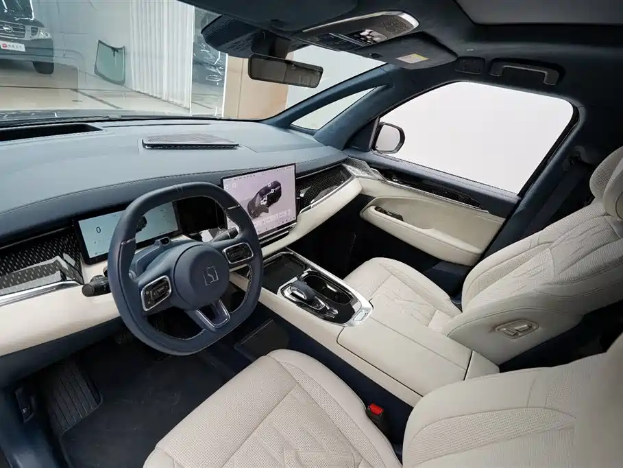 ZEEKR EXTREME KRYPTON 009