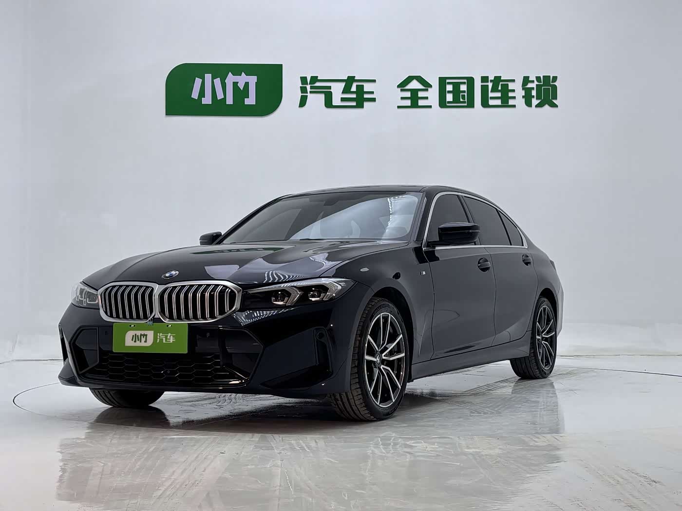 BMW 3 Series 2.0 л 2023 г. Чёрный, пробег 21000 км