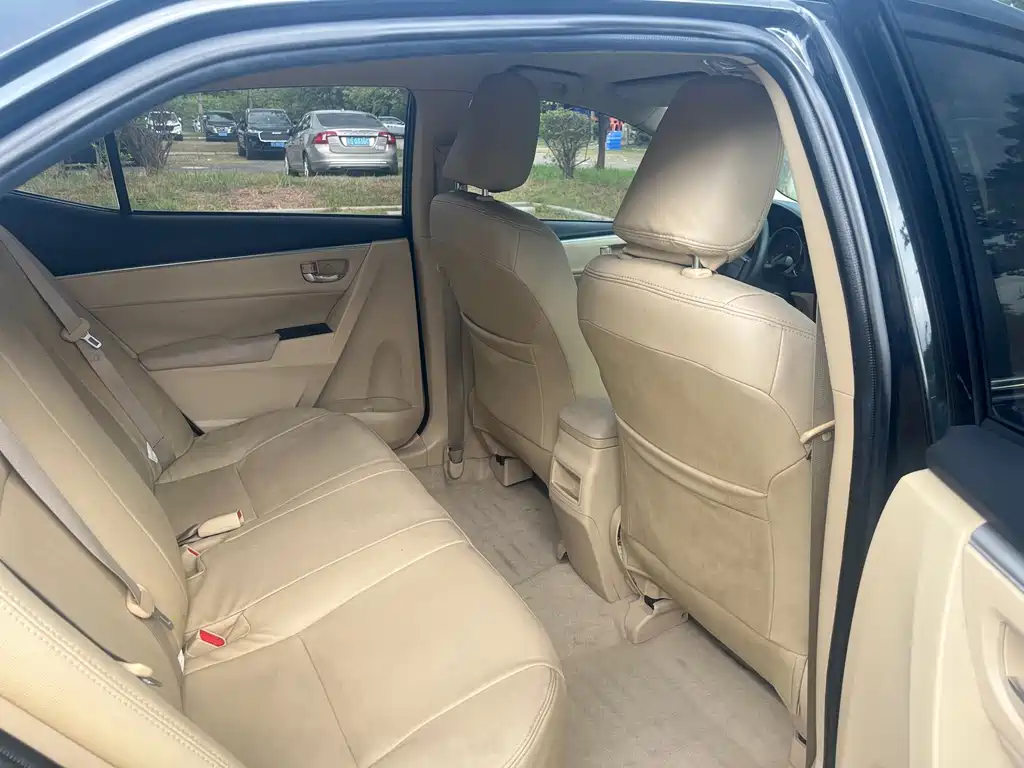 Toyota Corolla — миниатюра 14