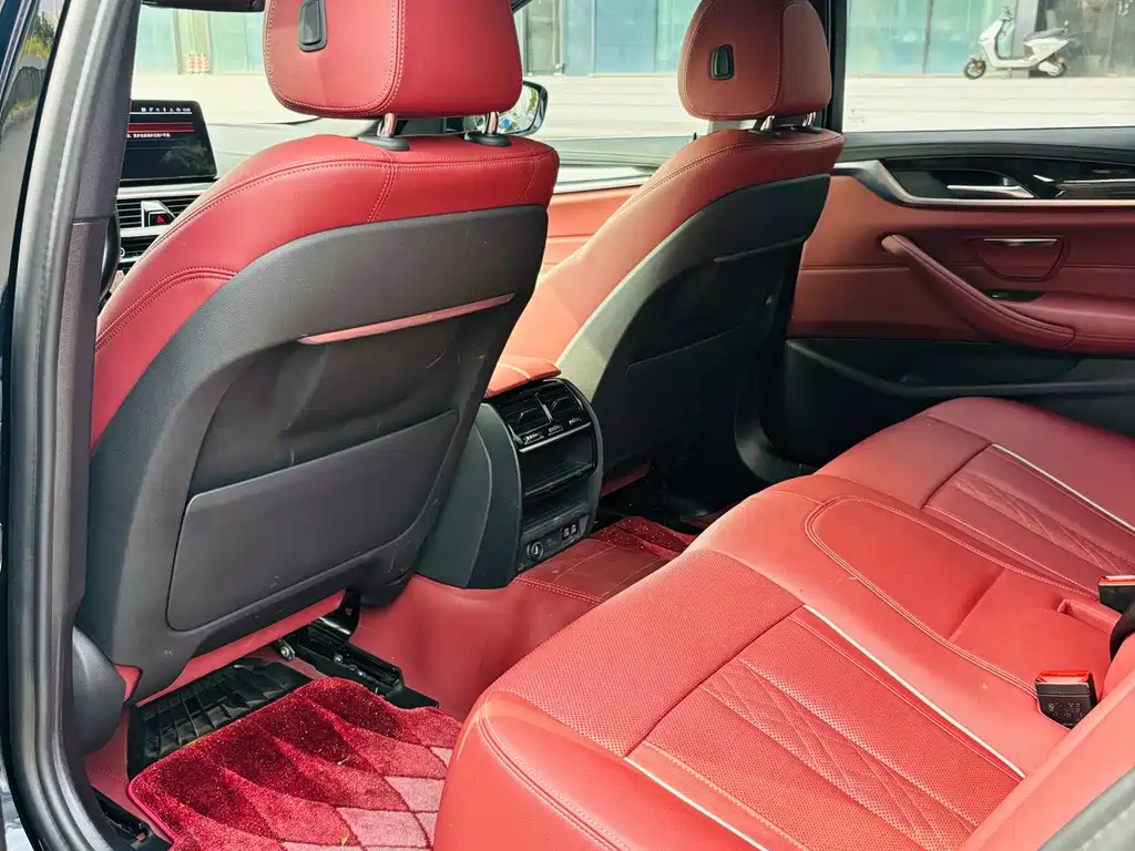 BMW 5 Series — миниатюра 11