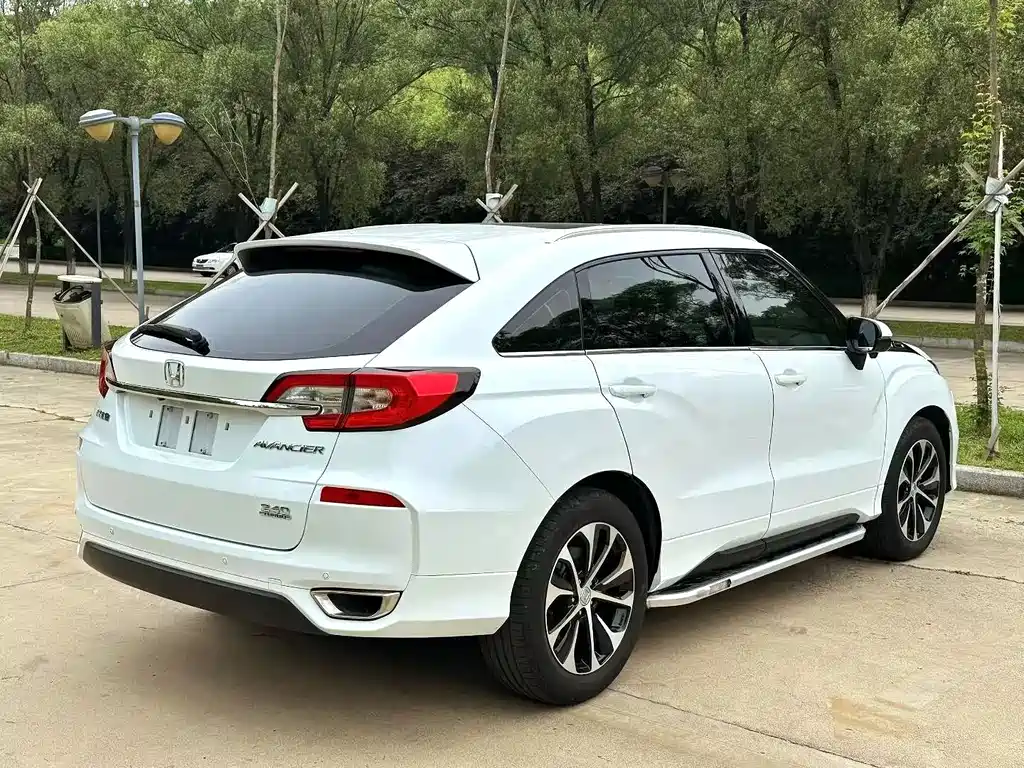 Honda Avancier 2017 240TURBO Luxury