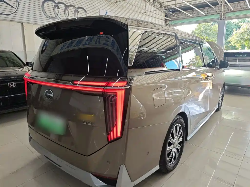 GAC Motor Trumpchi E9 — миниатюра 7