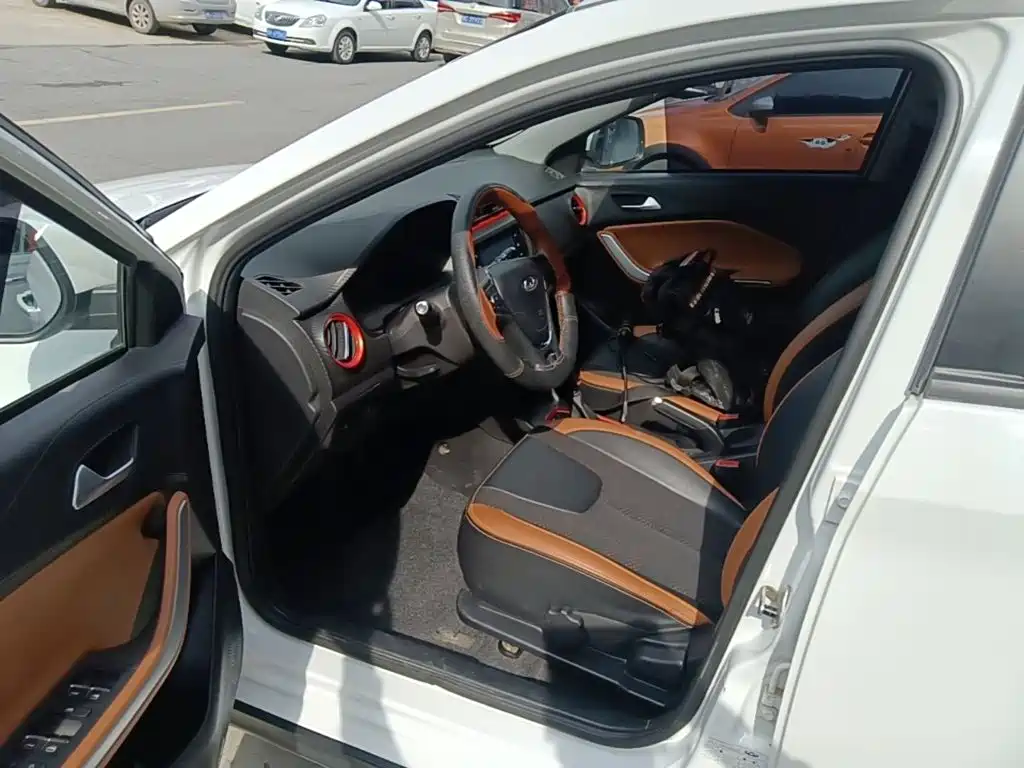 Chery Tiggo 3x — миниатюра 16