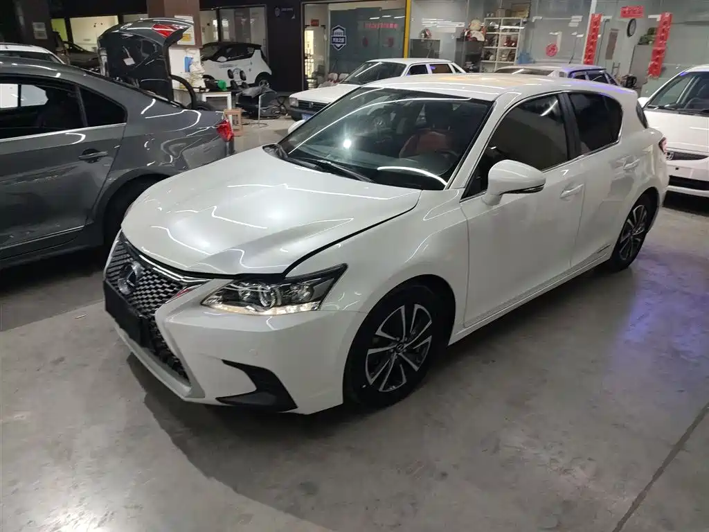 Lexus CT 2020