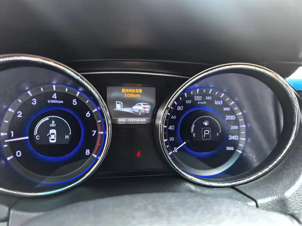 Hyundai Sonata — миниатюра 12