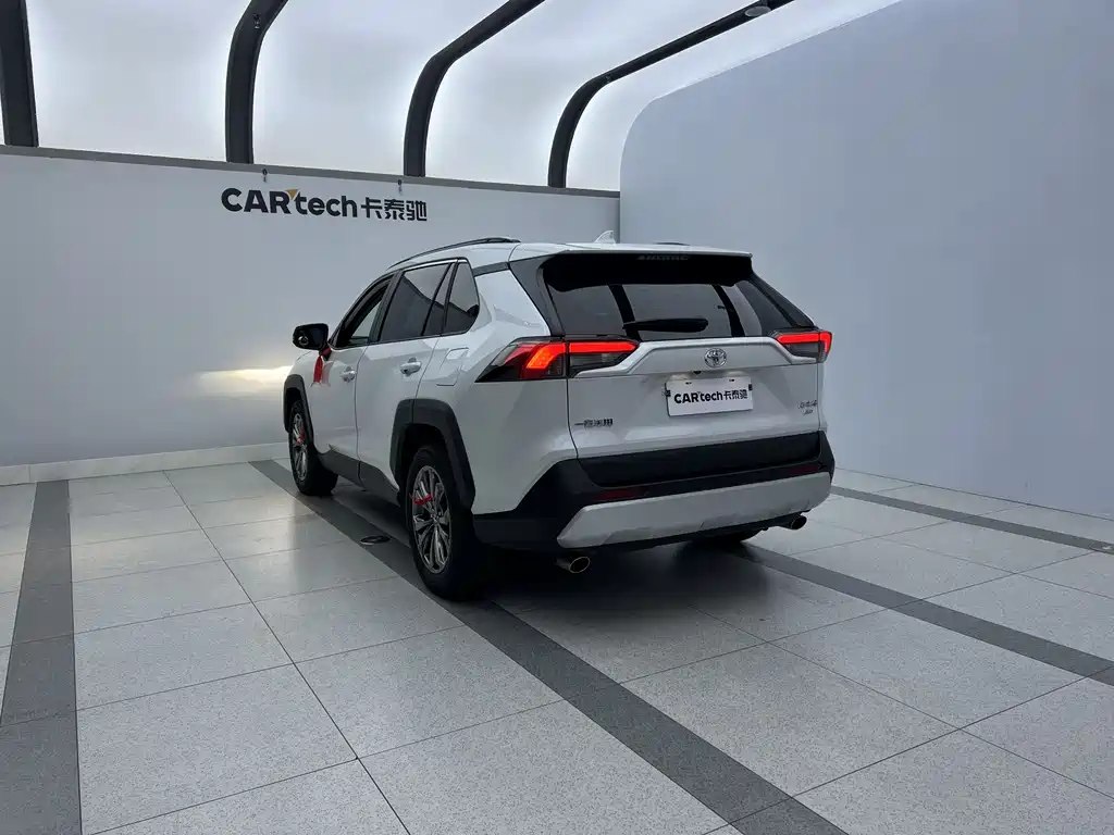 TOYOTA RAV4 RONGFANG