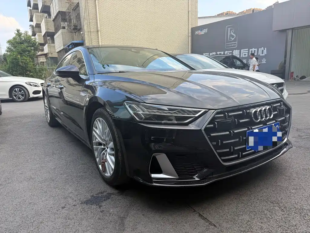 Audi A7L 2024 45TFSI S-line