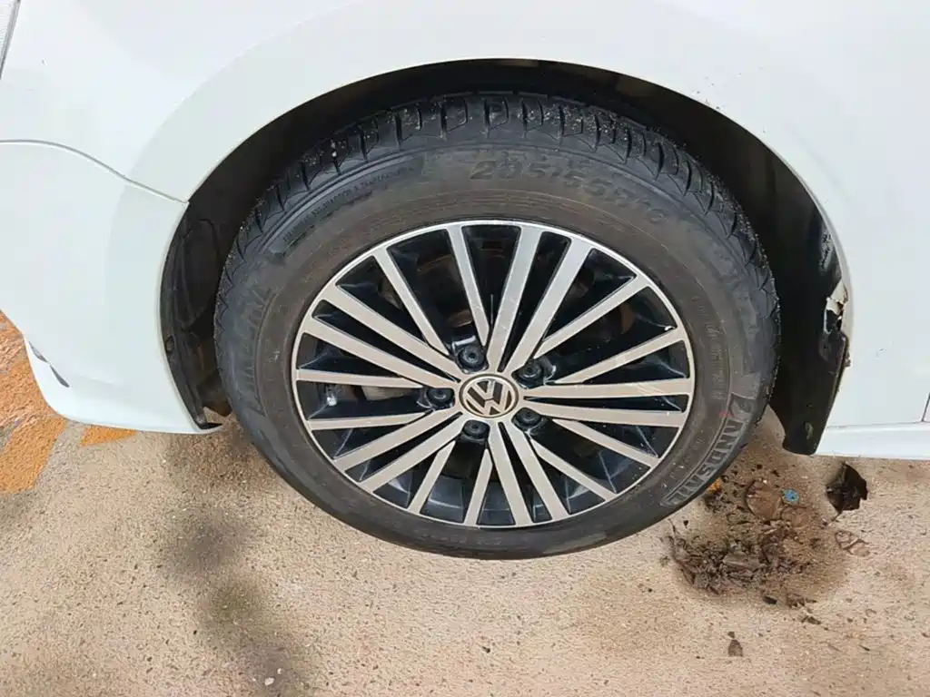 Volkswagen Sagitar — миниатюра 23