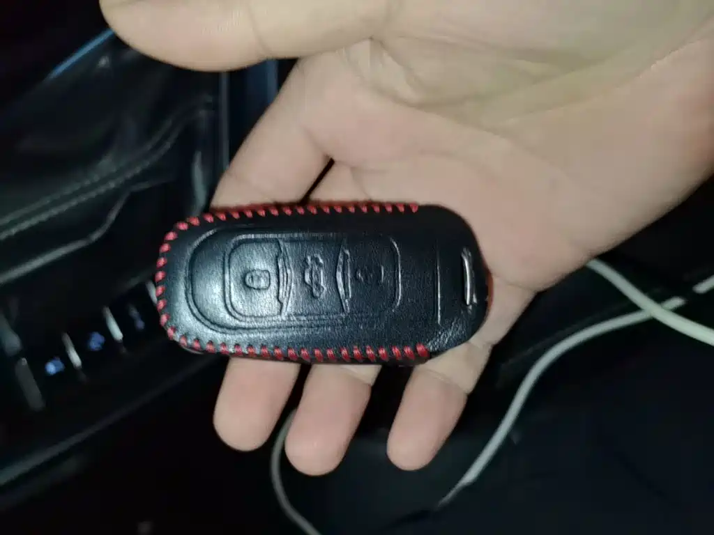 Geely Vision X3 — миниатюра 9