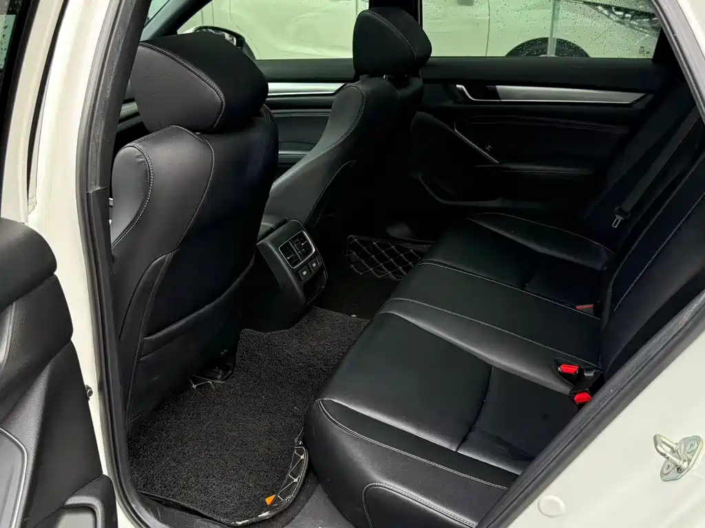 Honda Inspire — миниатюра 5