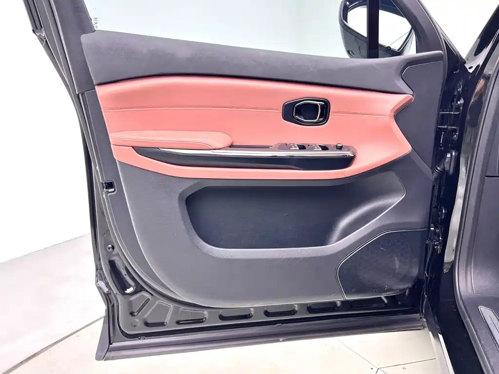 NIO EC6 — миниатюра 9