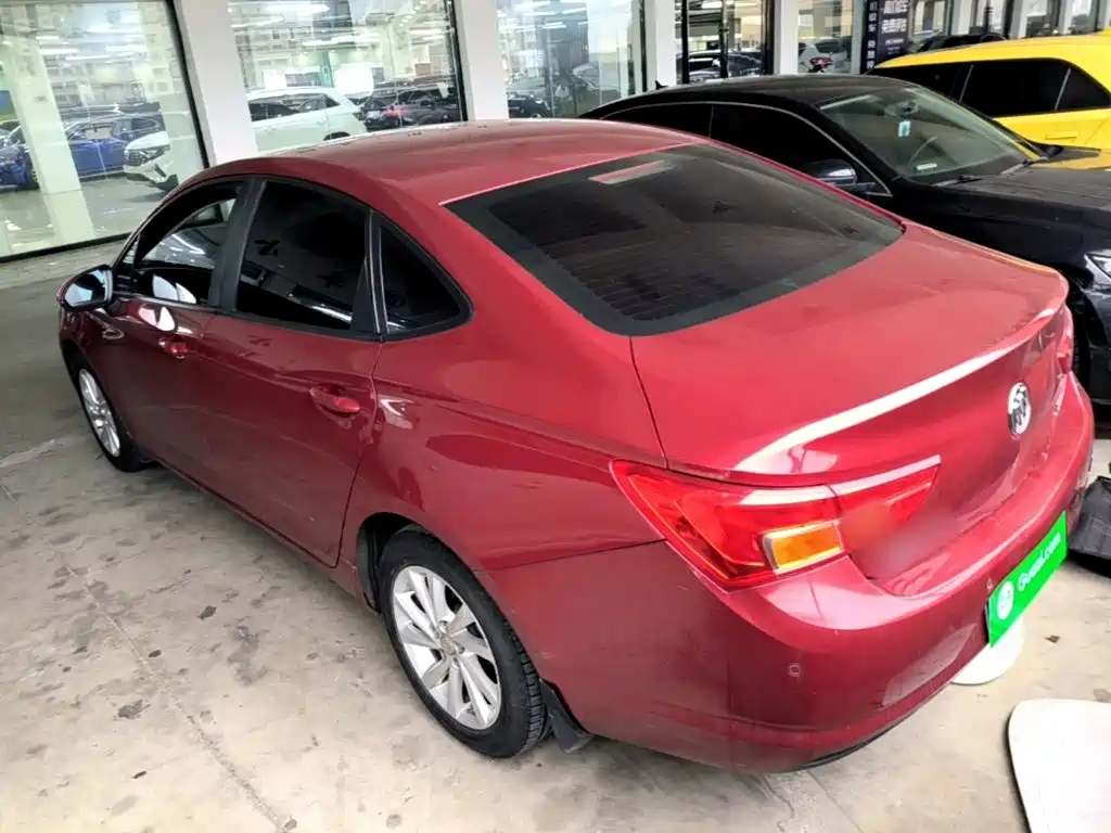 Buick Verano — миниатюра 5