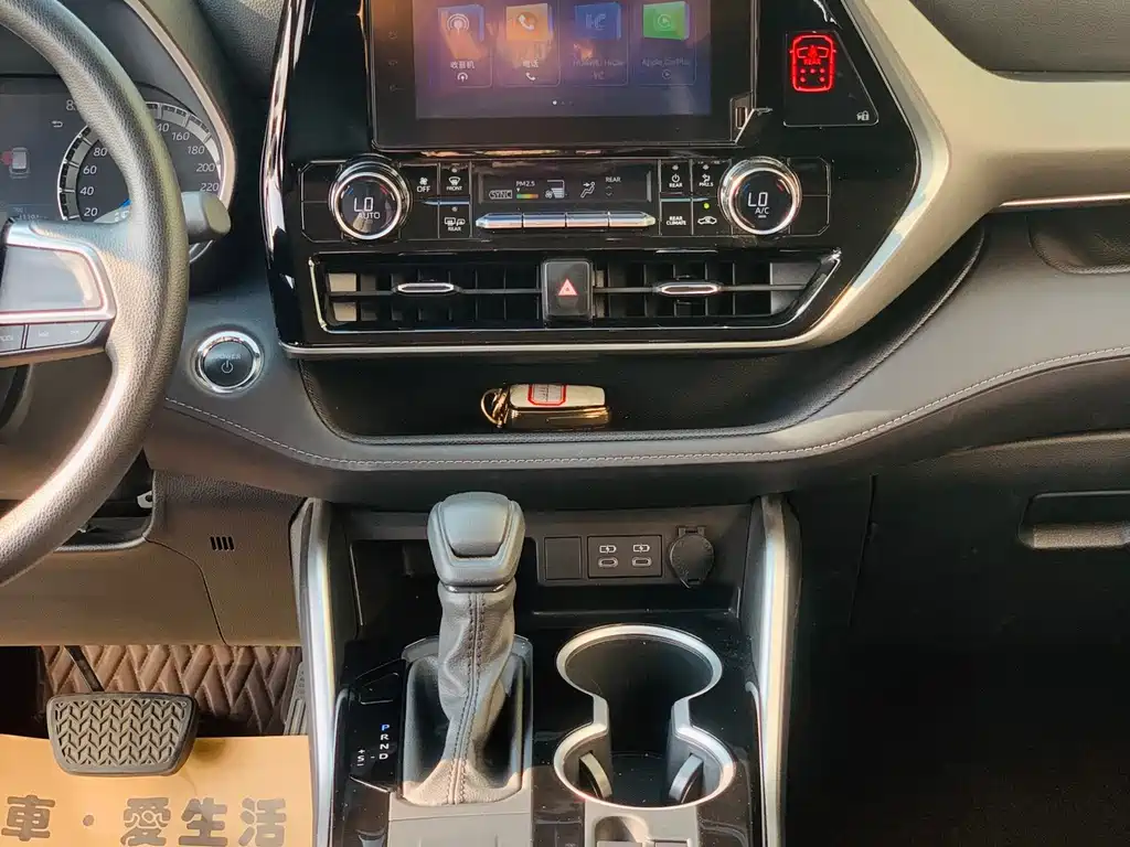 Toyota Highlander — миниатюра 18